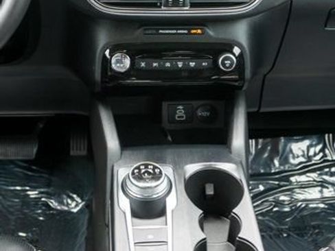 Used 2024 Ford Escape Platinum AWD/4WD image 15