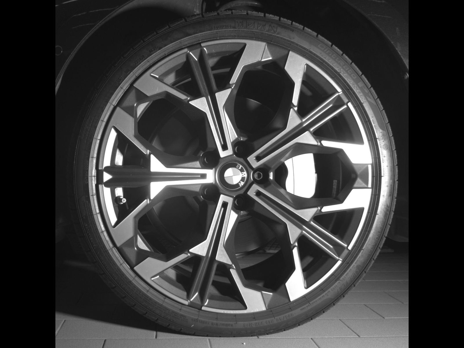Used 2025 BMW 330i Sedan RWD image 21