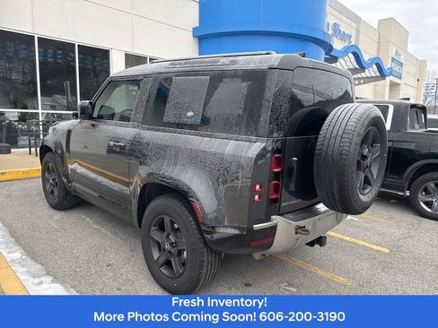 Used 2022 Land Rover Defender 90 S image 8