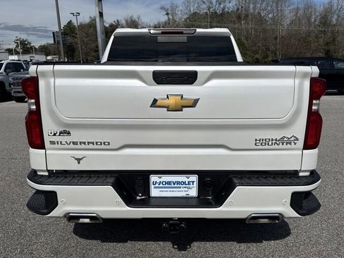 Used 2021 Chevrolet Silverado 1500 High Country image 4