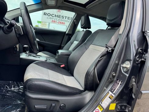 Used 2013 Toyota Camry SE FWD image 4
