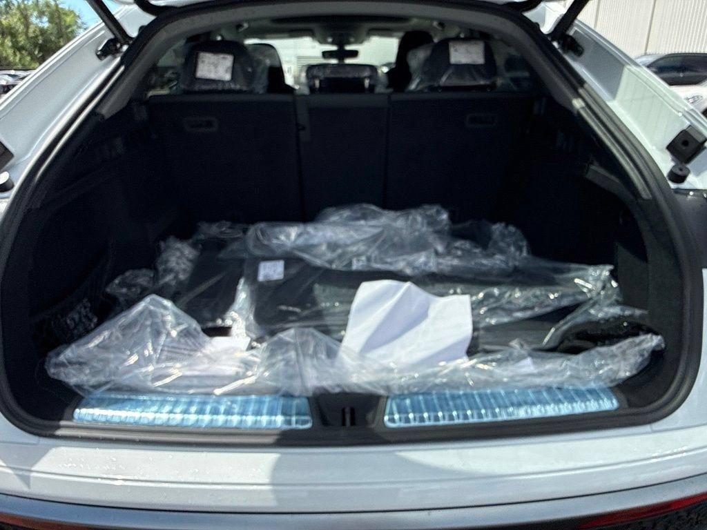 New 2026 Audi Q5 Premium Plus AWD/4WD image 18