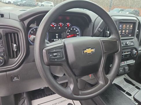 Used 2020 Chevrolet Silverado 1500 W/T w/ Z71 Off-Road Package AWD/4WD image 14