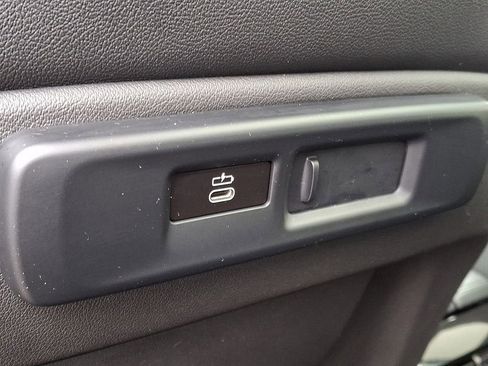 Used 2022 BMW X7 xDrive40i AWD/4WD image 28