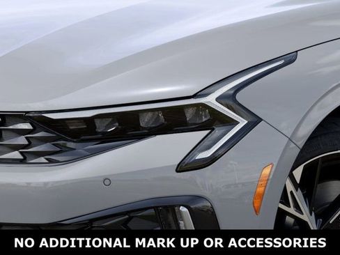 New 2026 Kia K5 GT-Line image 10