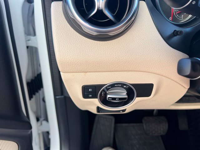 Used 2019 Mercedes-Benz GLA 250 4MATIC image 12