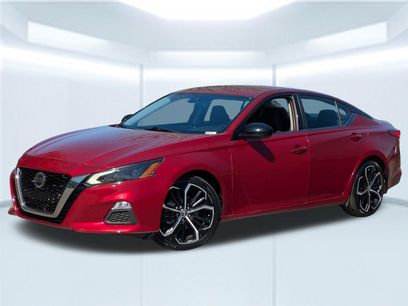 Used 2023 Nissan Altima 2.5 SR