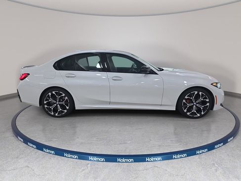 Used 2026 BMW 330i Sedan w/ M Sport Package RWD image 6