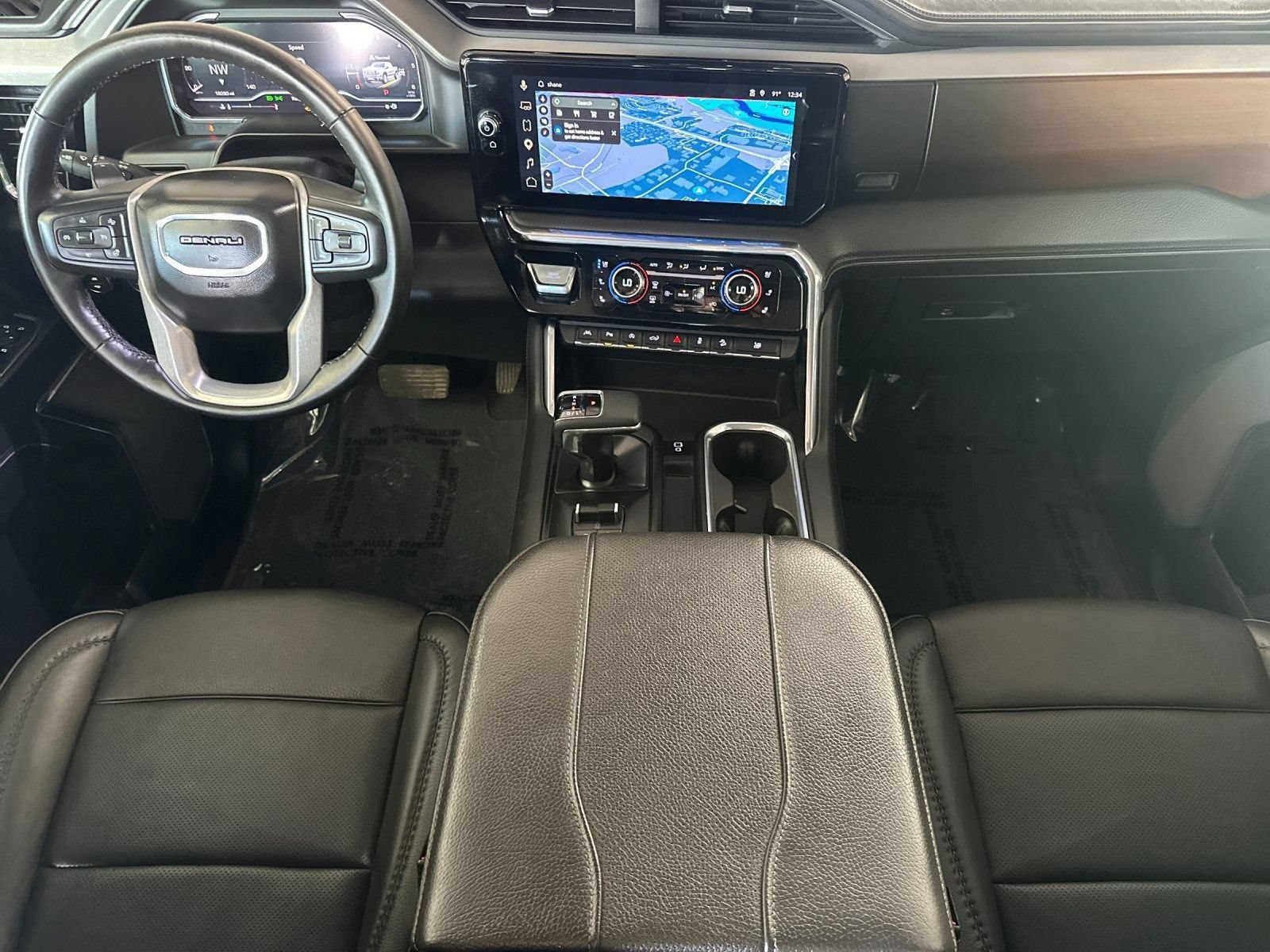 Used 2024 GMC Sierra 1500 Denali AWD/4WD image 14