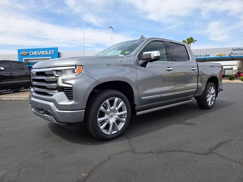 New 2026 Chevrolet Silverado 1500 High Country w/ High Country Premium Package AWD/4WD image 2