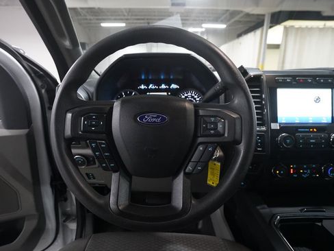 Used 2022 Ford F250 XLT w/ XLT Premium Package AWD/4WD image 4
