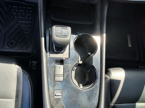 Certified 2022 Nissan Rogue SL w/ SL Premium Package FWD image 20
