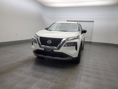 Used 2022 Nissan Rogue S image 15