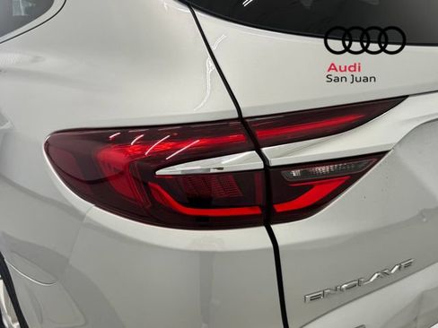 Used 2020 Buick Enclave Essence w/ Sound and Sites Package FWD image 9