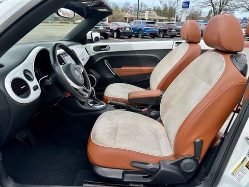 Used 2015 Volkswagen Beetle 1.8T image 17