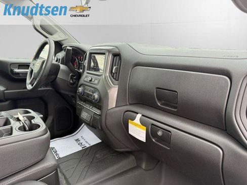 New 2025 Chevrolet Silverado 1500 W/T w/ WT Value Package image 18