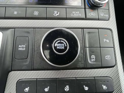Used 2024 Hyundai Palisade SEL w/ Premium Package FWD image 24