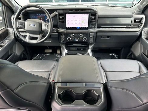 Certified 2024 Ford F250 Lariat w/ Black Appearance Package image 10