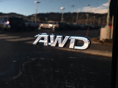 Used 2018 Toyota Sienna XLE Premium image 4