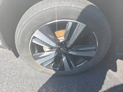Certified 2023 Nissan Rogue SL w/ SL Premium Package AWD/4WD image 16