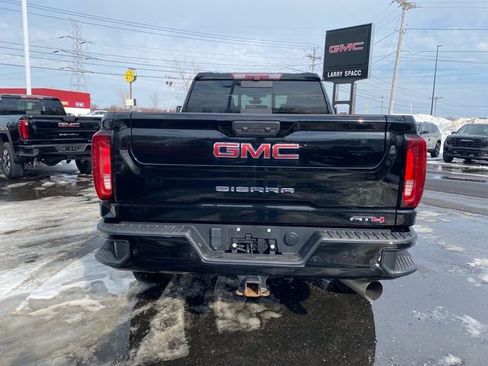 Used 2021 GMC Sierra 2500 AT4 w/ AT4 Premium Plus Package image 4