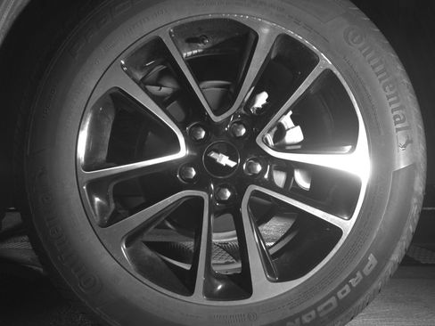 Used 2025 Chevrolet TrailBlazer LT FWD image 14