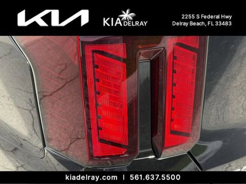 New 2026 Kia Sorento LX FWD image 8