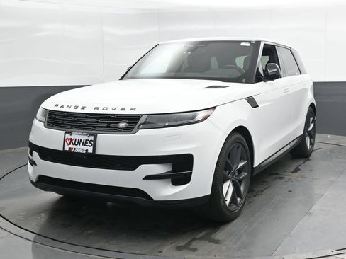 Used 2024 Land Rover Range Rover Sport SE AWD/4WD image 6