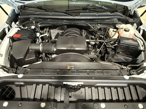 Certified 2024 GMC Sierra 2500 Pro w/ Convenience Package image 12