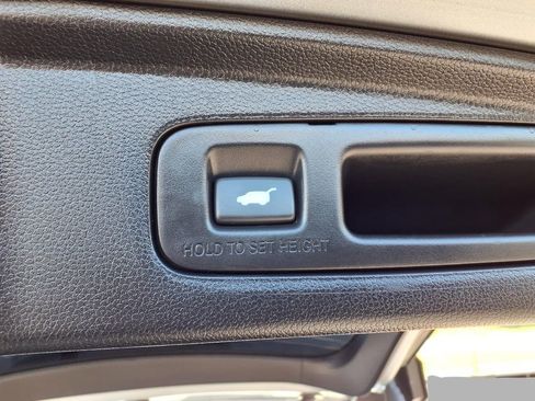 Used 2025 Honda CR-V EX-L image 27