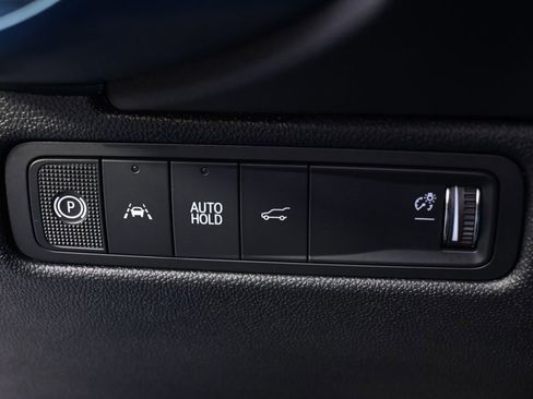 Used 2025 Chevrolet Equinox EV LT w/ Convenience Package FWD image 24