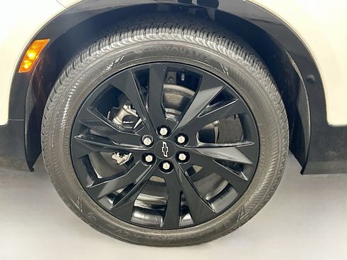 Used 2025 Chevrolet Blazer RS w/ Driver Confidence II Package FWD image 31