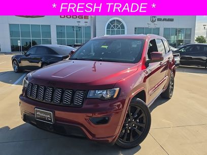 Used 2020 Jeep Grand Cherokee Altitude