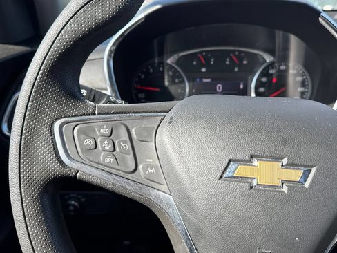 Used 2022 Chevrolet Equinox LT FWD image 31