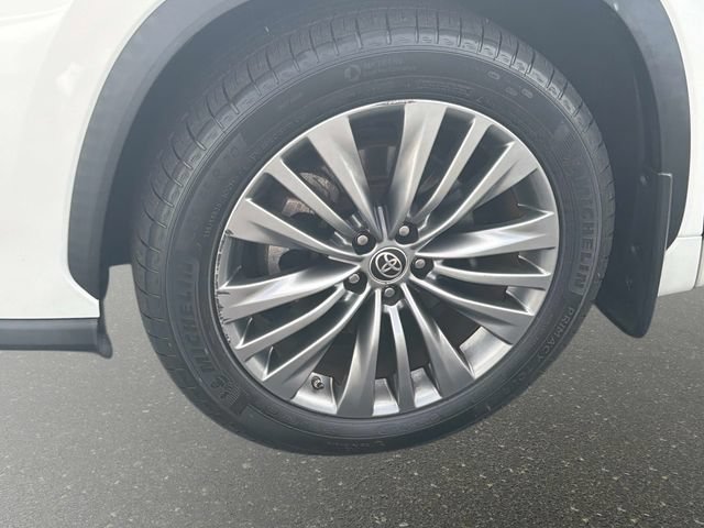 Used 2020 Toyota Highlander Platinum AWD/4WD image 10
