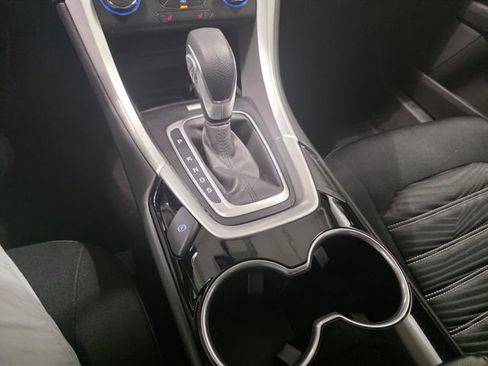 Used 2016 Ford Fusion SE w/ SE Cold Weather Package FWD image 22