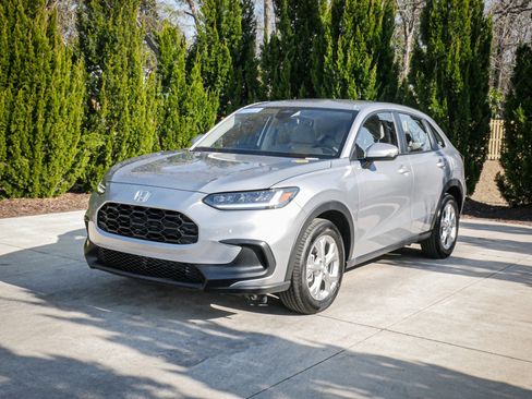 Certified 2025 Honda HR-V LX image 5