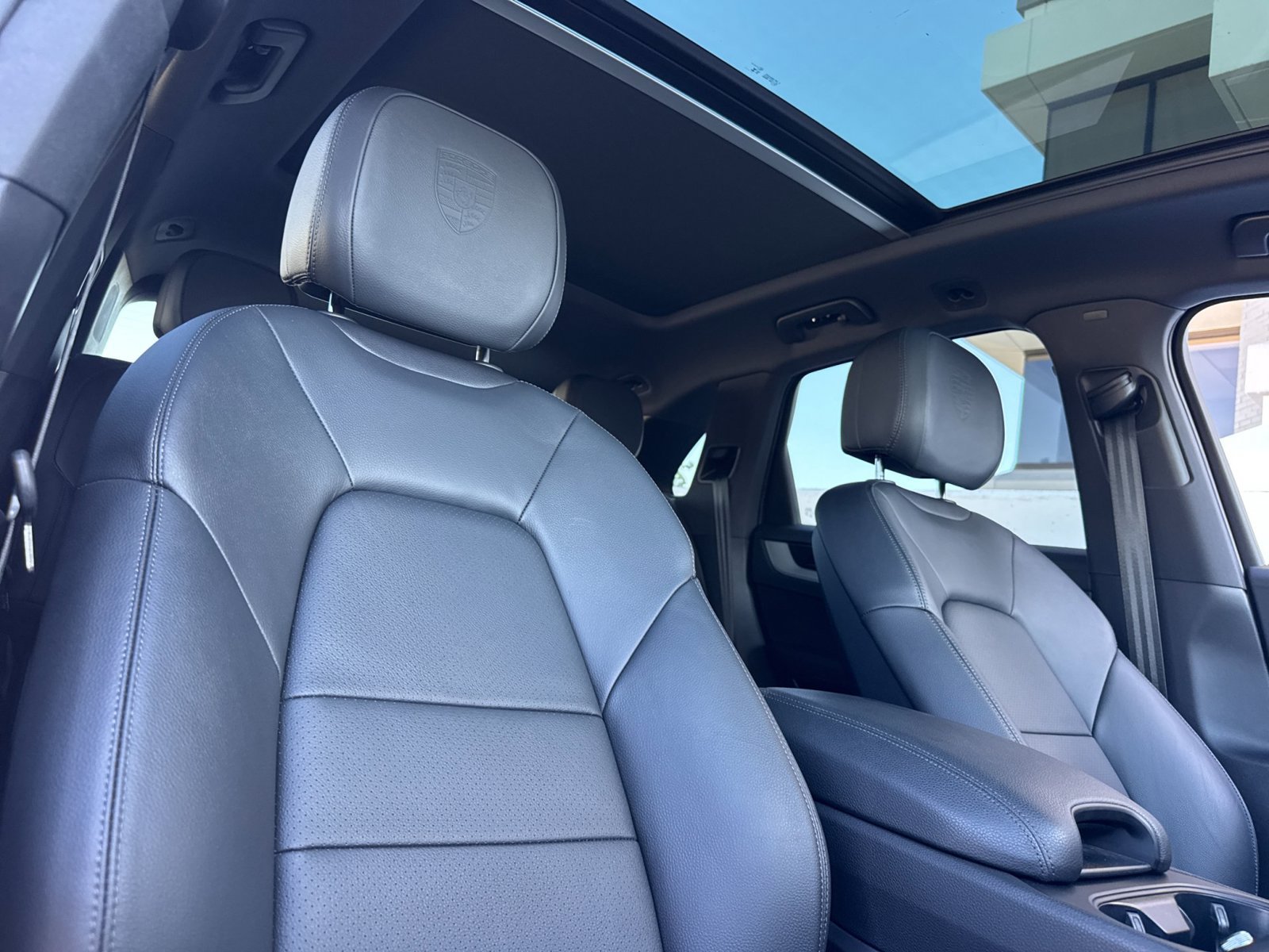 Certified 2026 Porsche Cayenne AWD/4WD image 23
