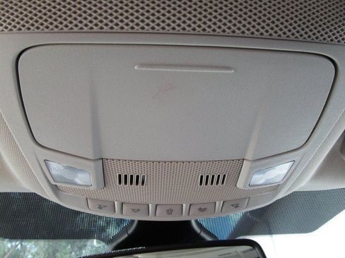 Used 2024 Ford Edge SEL AWD/4WD image 20