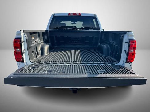 Used 2018 Chevrolet Silverado 1500 LT w/ All Star Edition AWD/4WD image 8