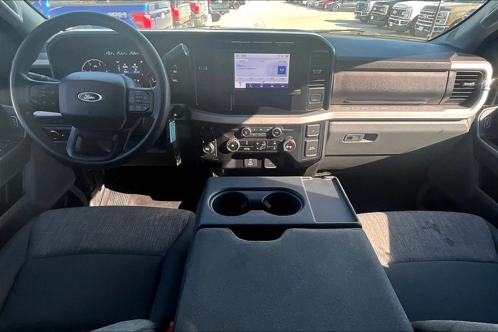 Used 2024 Ford F250 XLT w/ FX4 Off-Road Package AWD/4WD image 15