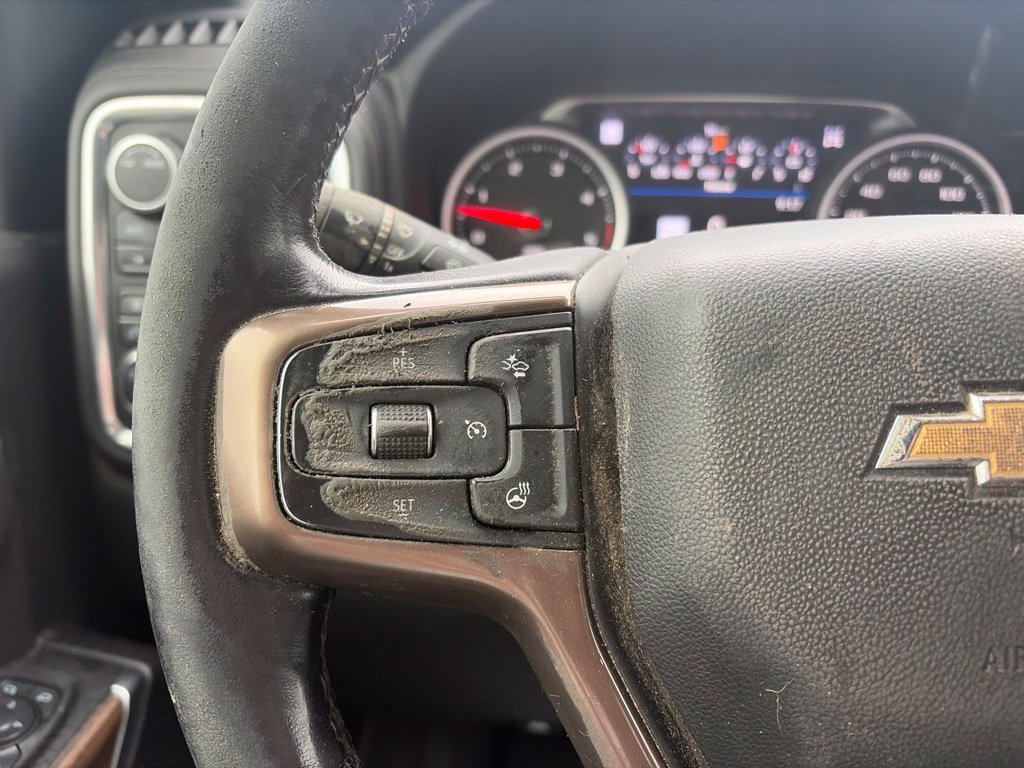 Used 2022 Chevrolet Silverado 3500 High Country w/ Safety Package II AWD/4WD image 8