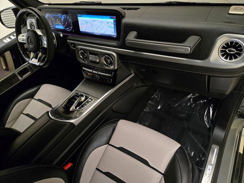 Used 2021 Mercedes-Benz G 63 AMG 4MATIC w/ G Manufaktur Interior Package image 27