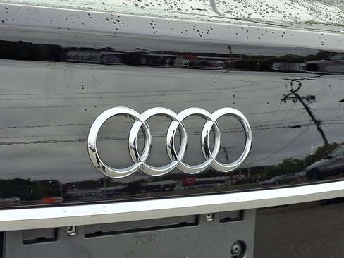 Used 2024 Audi A6 Premium Plus image 32