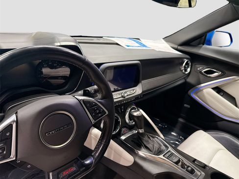 Used 2016 Chevrolet Camaro SS image 24