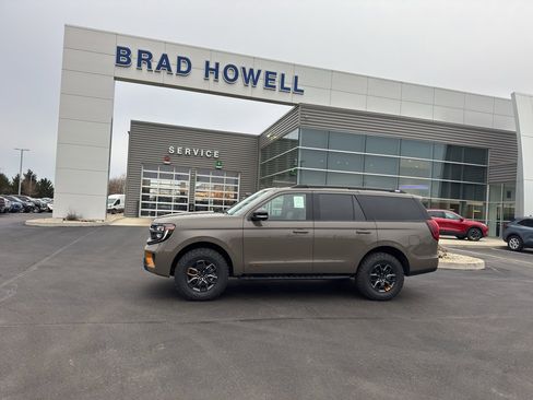 New 2026 Ford Expedition Tremor image 1