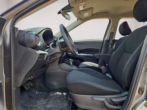 Used 2024 Nissan Kicks S FWD image 21