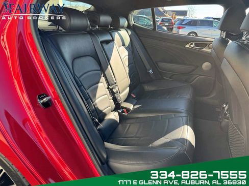 Used 2022 Kia Stinger GT2 image 13