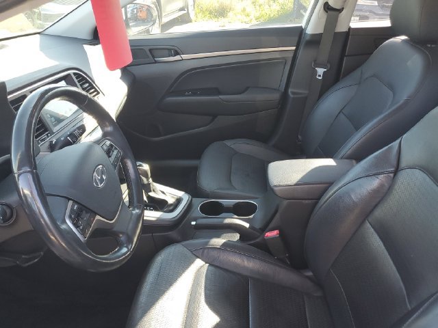Used 2017 Hyundai Elantra Limited FWD image 11