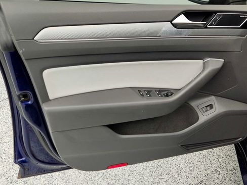 Used 2019 Volkswagen Arteon SEL Premium image 11